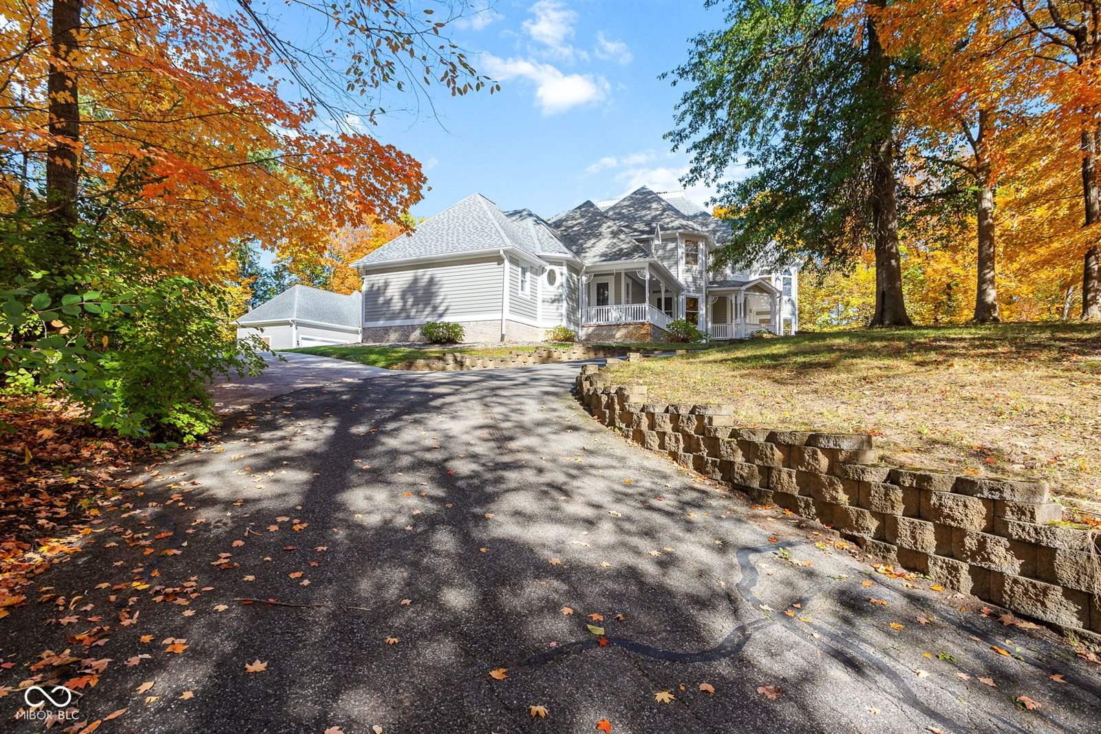 15 South Creedmoor Way, Anderson, IN 46011