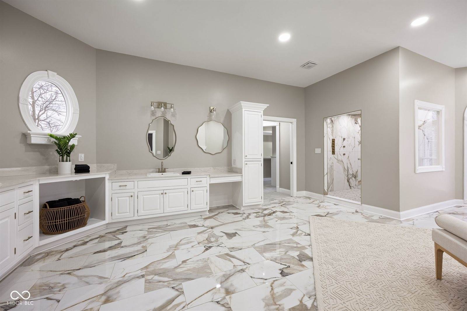 15 South Creedmoor Way, Anderson, IN 46011