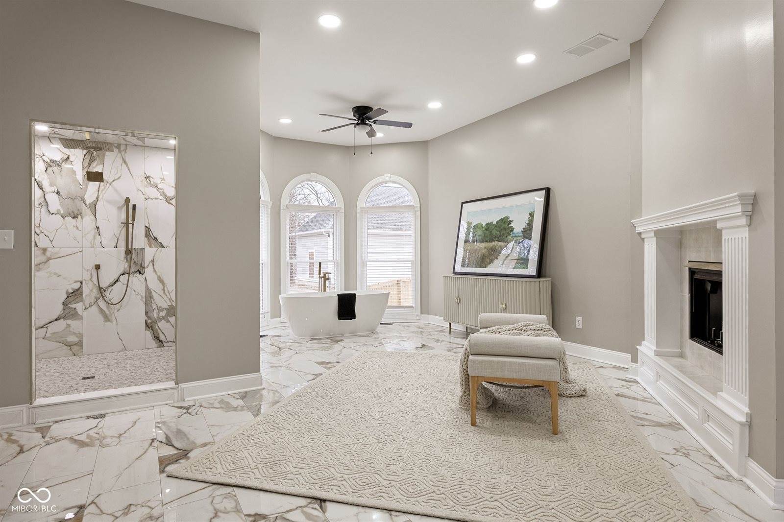 15 South Creedmoor Way, Anderson, IN 46011