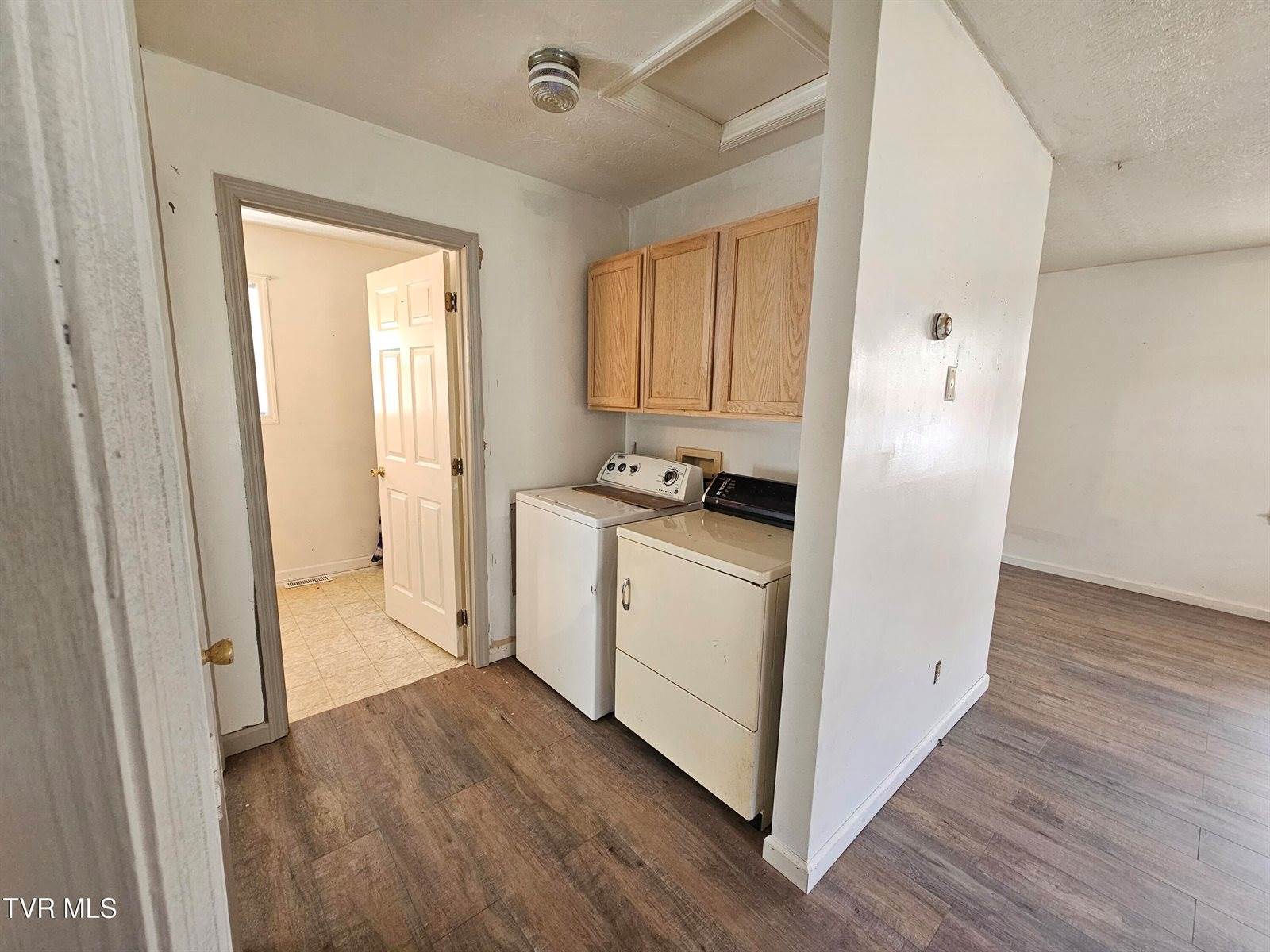 4 Timber Scent, Dante, VA 24237