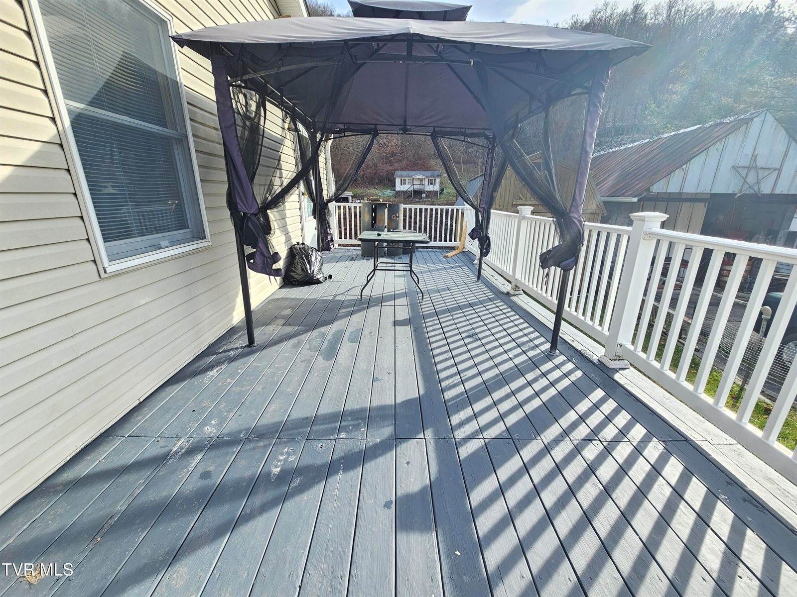 4 Timber Scent, Dante, VA 24237