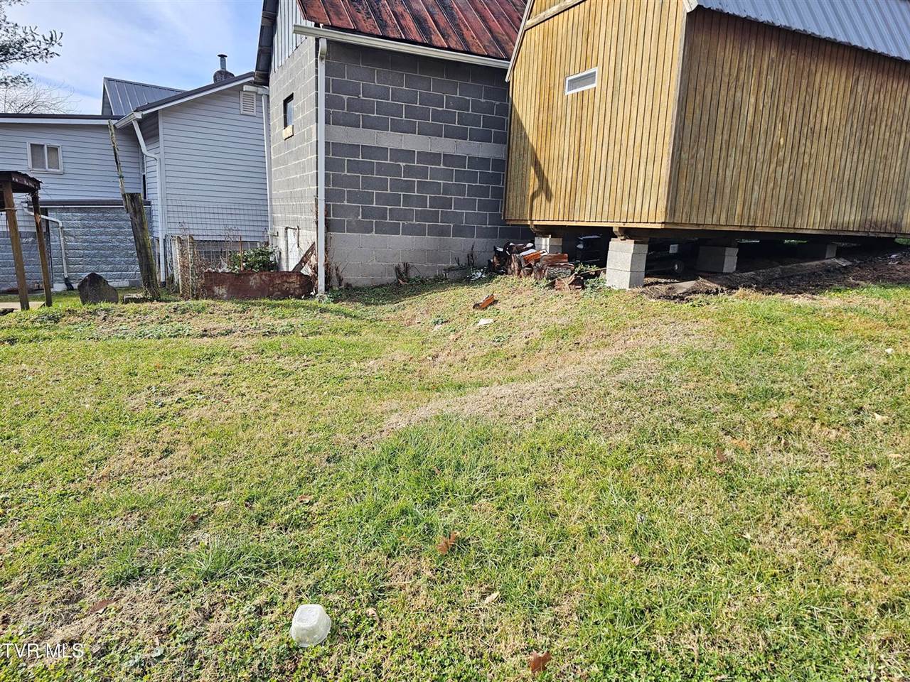 4 Timber Scent, Dante, VA 24237