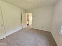 4 Timber Scent, Dante, VA 24237