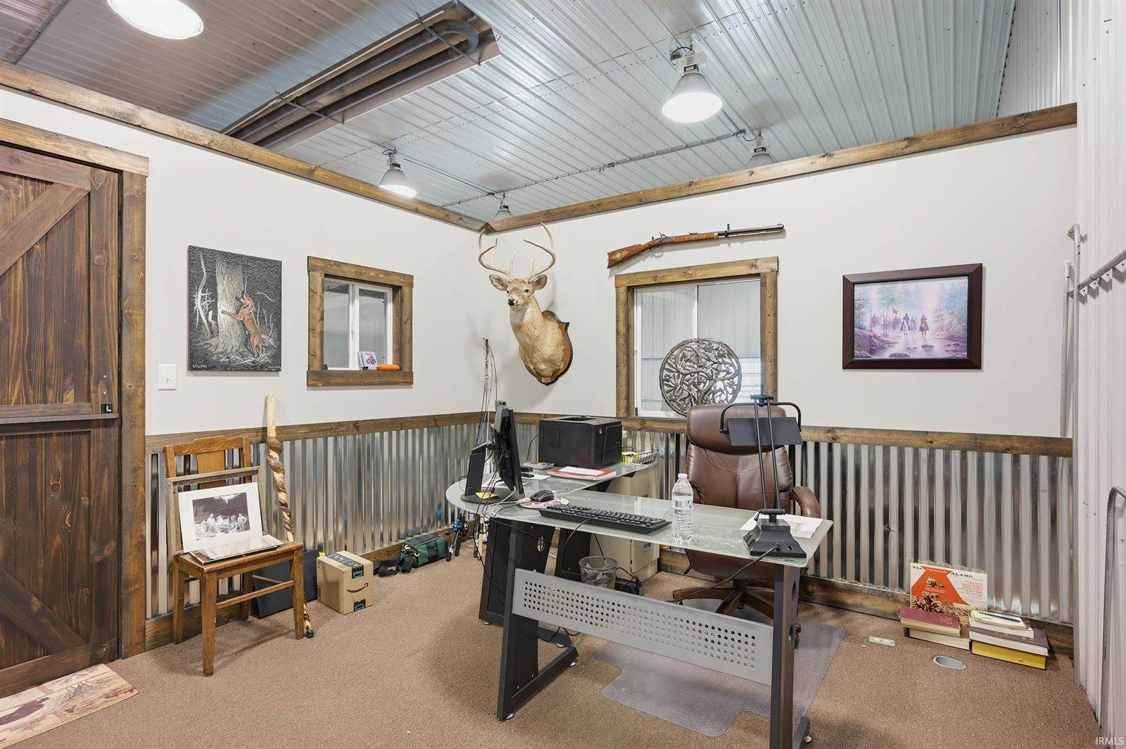 6201 S Cowan Road, Muncie, IN 47302