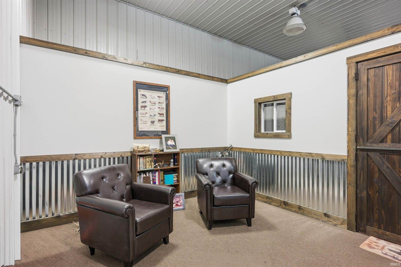 6201 S Cowan Road, Muncie, IN 47302