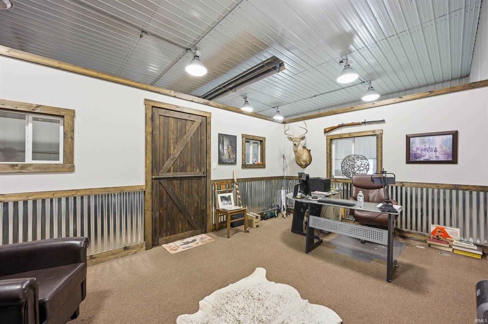 6201 S Cowan Road, Muncie, IN 47302