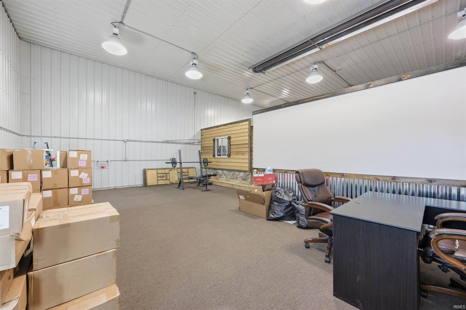 6201 S Cowan Road, Muncie, IN 47302