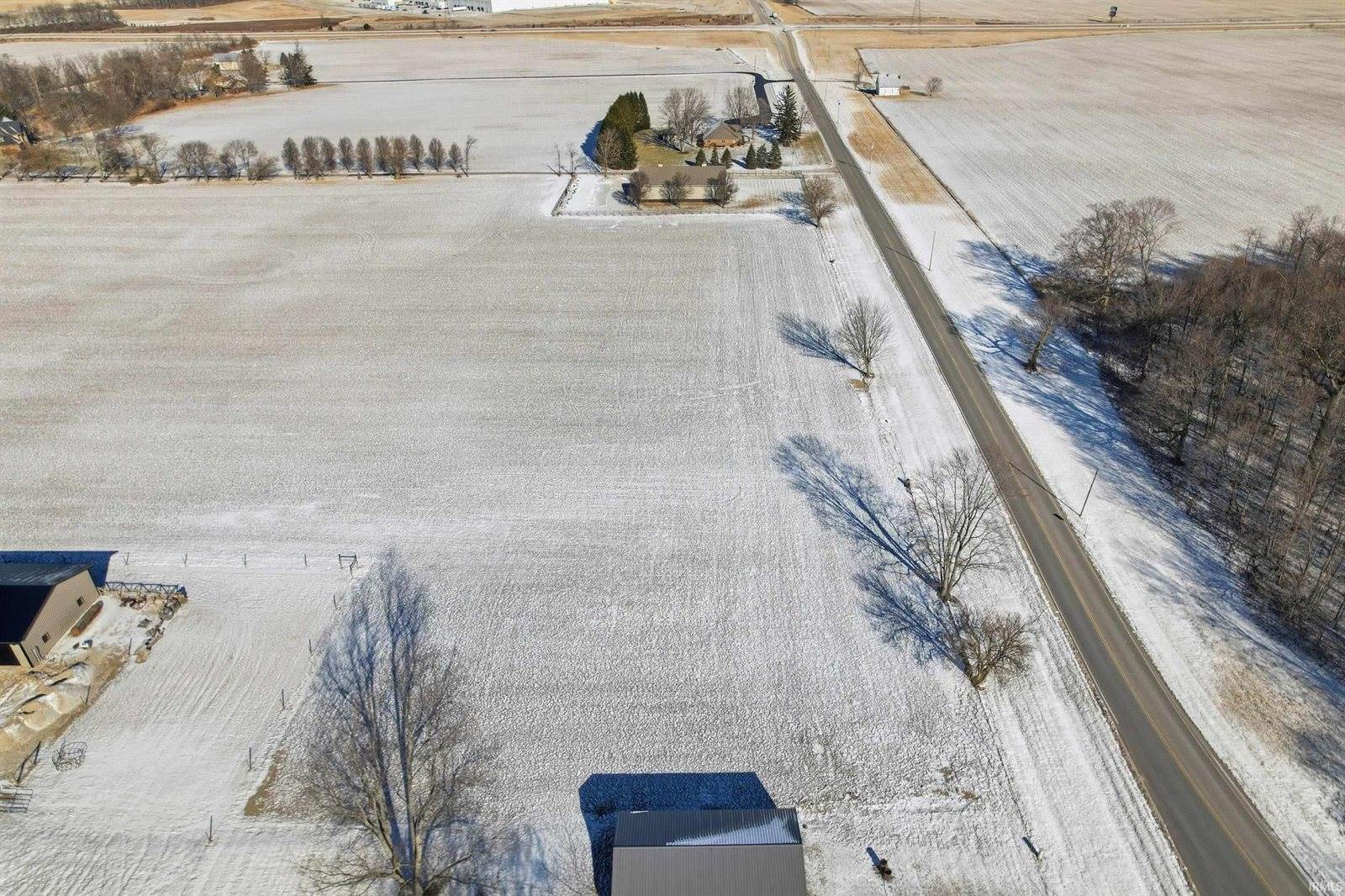 6201 S Cowan Road, Muncie, IN 47302