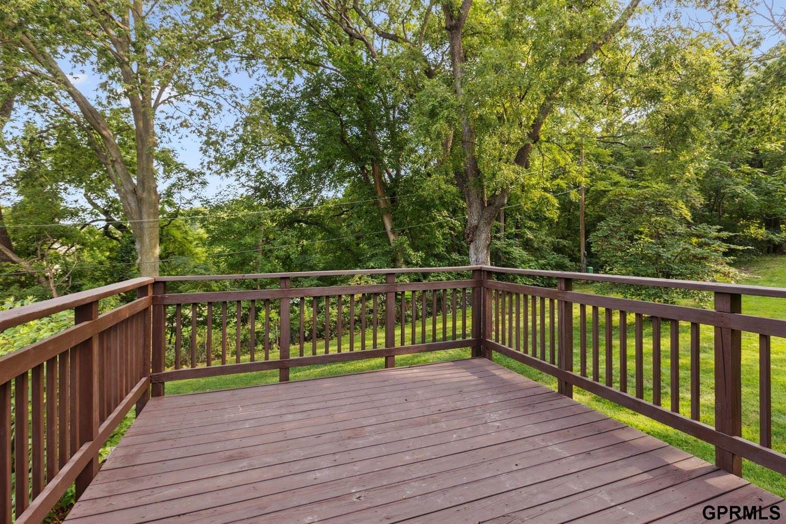 9334 Spring Street, Omaha, NE 68124