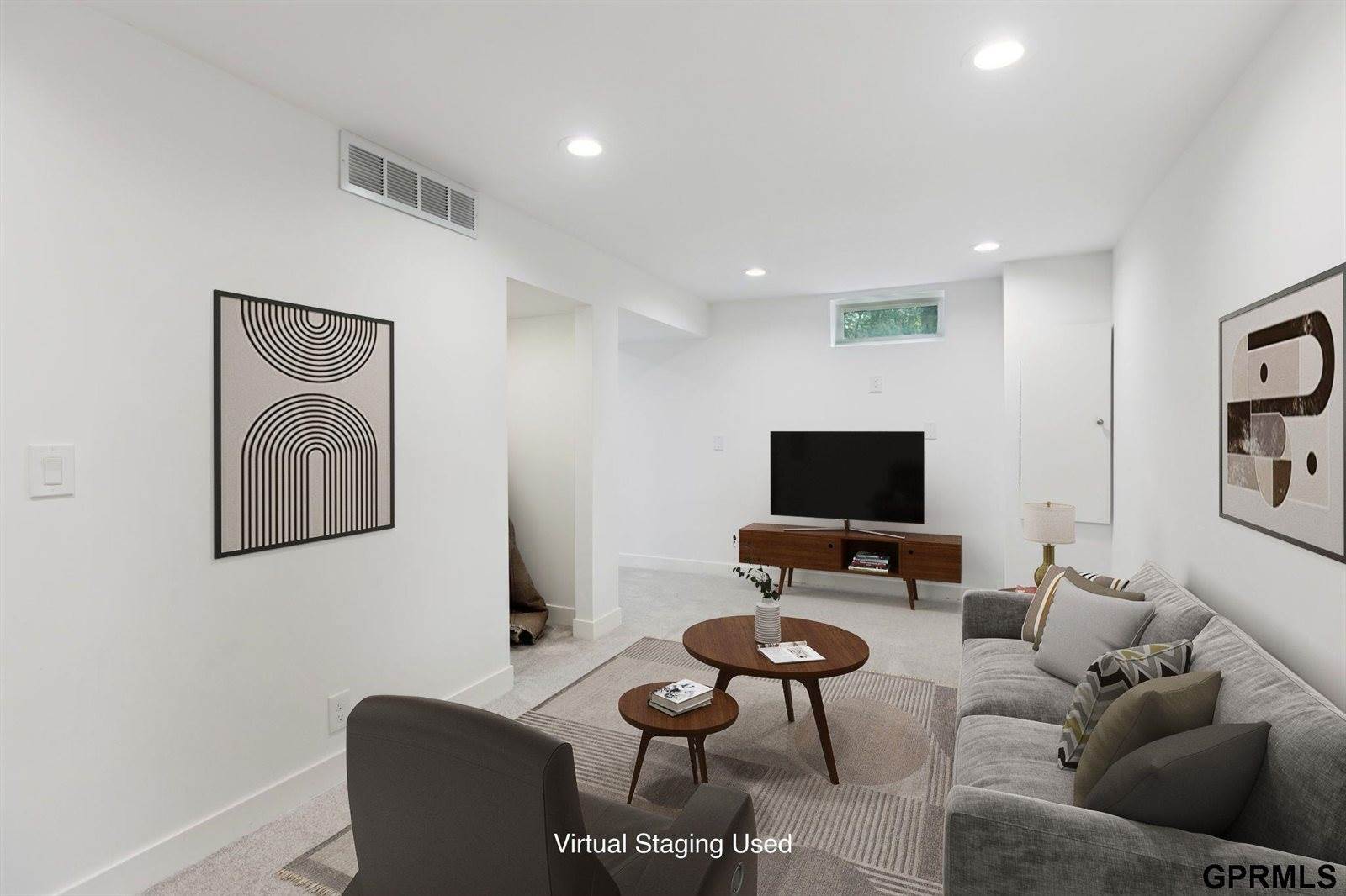 9334 Spring Street, Omaha, NE 68124