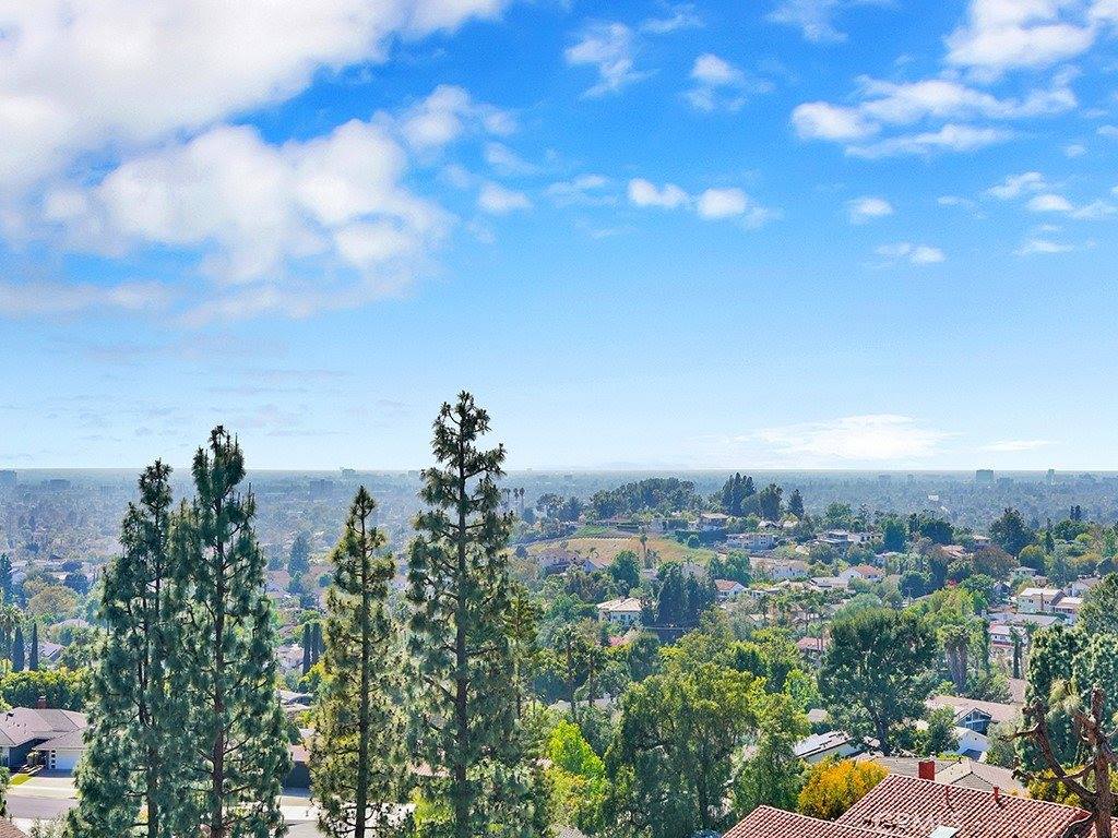 10841 Hideaway, North Tustin, CA 92705