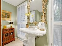 10841 Hideaway, North Tustin, CA 92705