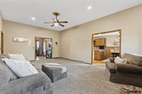 11024 North 61St Street, Omaha, NE 68152