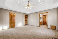 11024 North 61St Street, Omaha, NE 68152