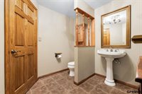 11024 North 61St Street, Omaha, NE 68152