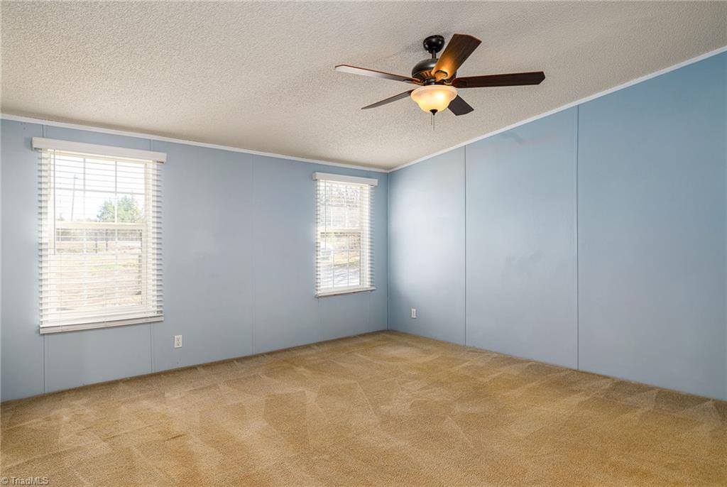 876 Mr Henry Road, Mocksville, NC 27028