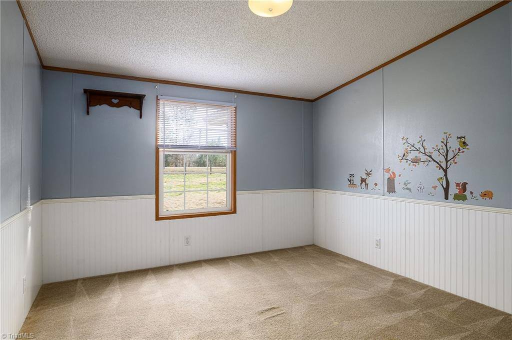 876 Mr Henry Road, Mocksville, NC 27028