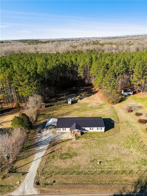 876 Mr Henry Road, Mocksville, NC 27028