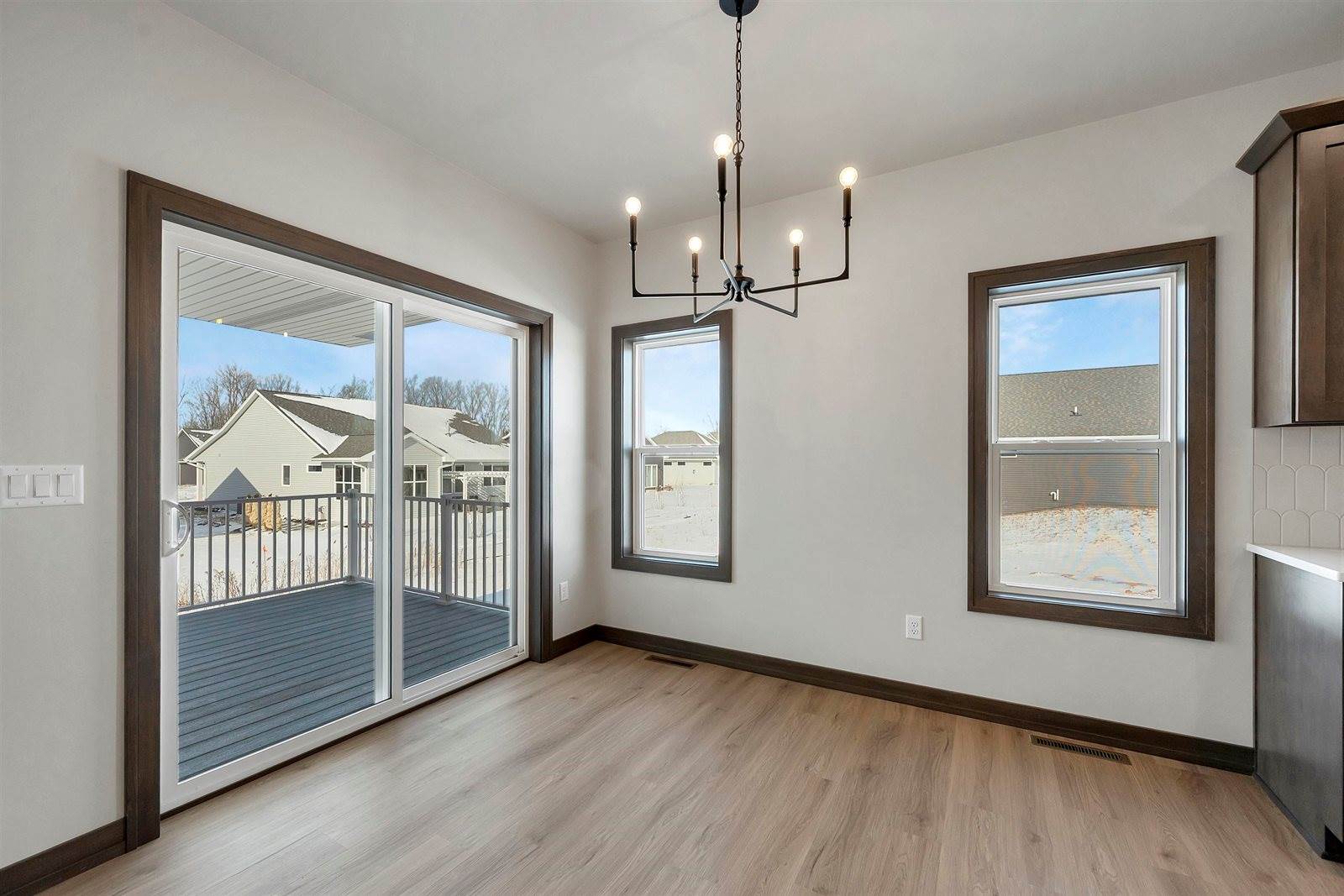 2362 Whispering Wind Lane, Green Bay, WI 54303