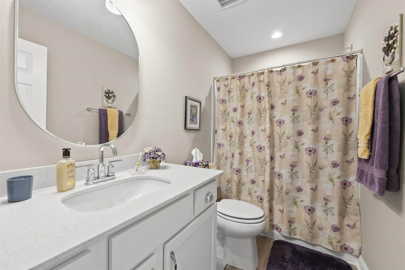 5728 Shadowfair Lane, Powell, OH 43065