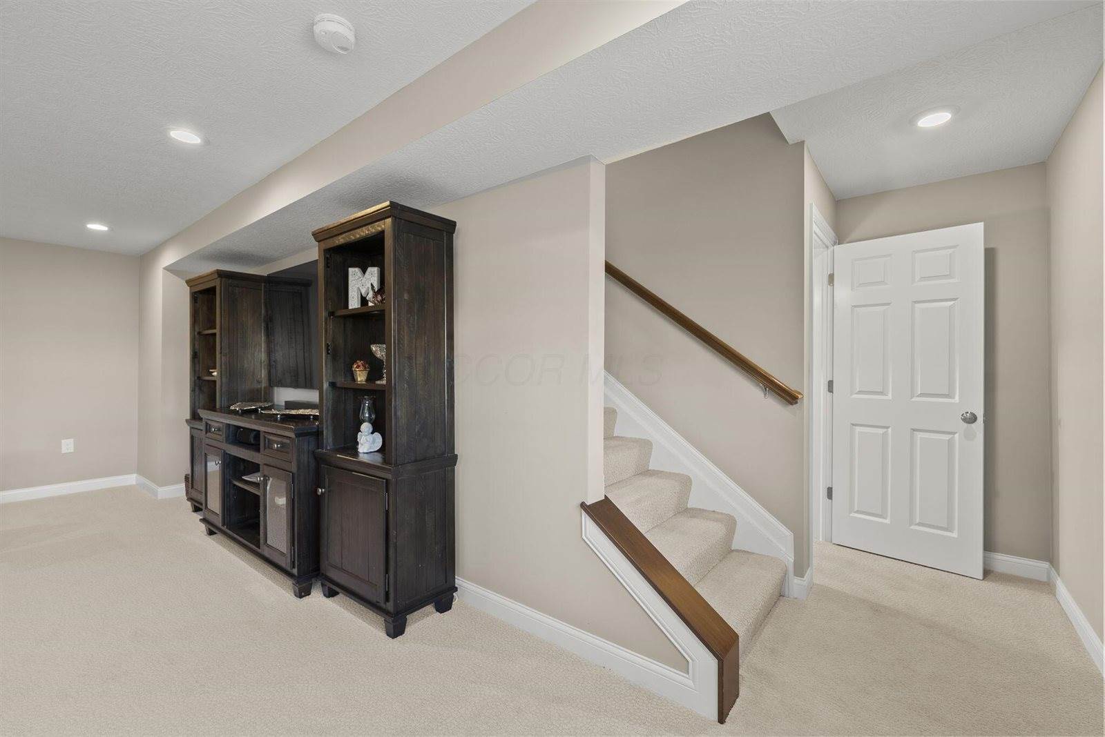 5728 Shadowfair Lane, Powell, OH 43065