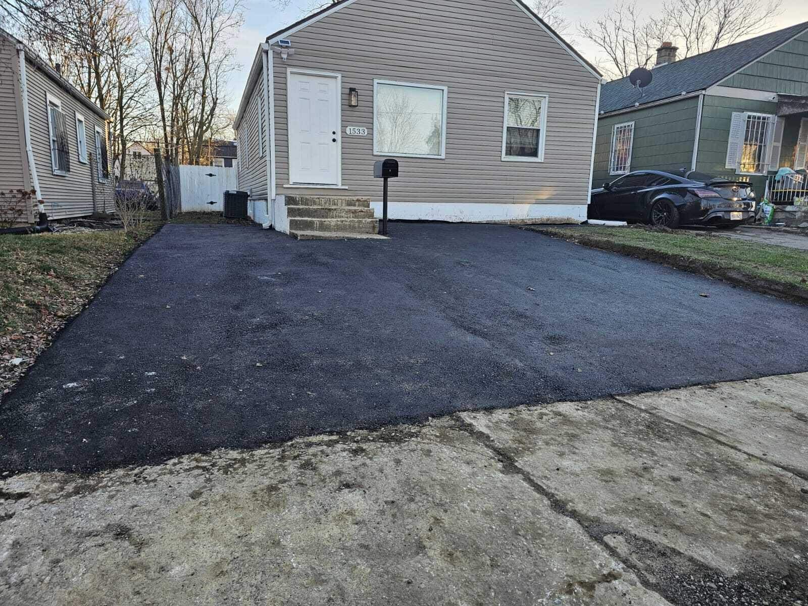 1533 East 26th Avenue, Columbus, OH 43211