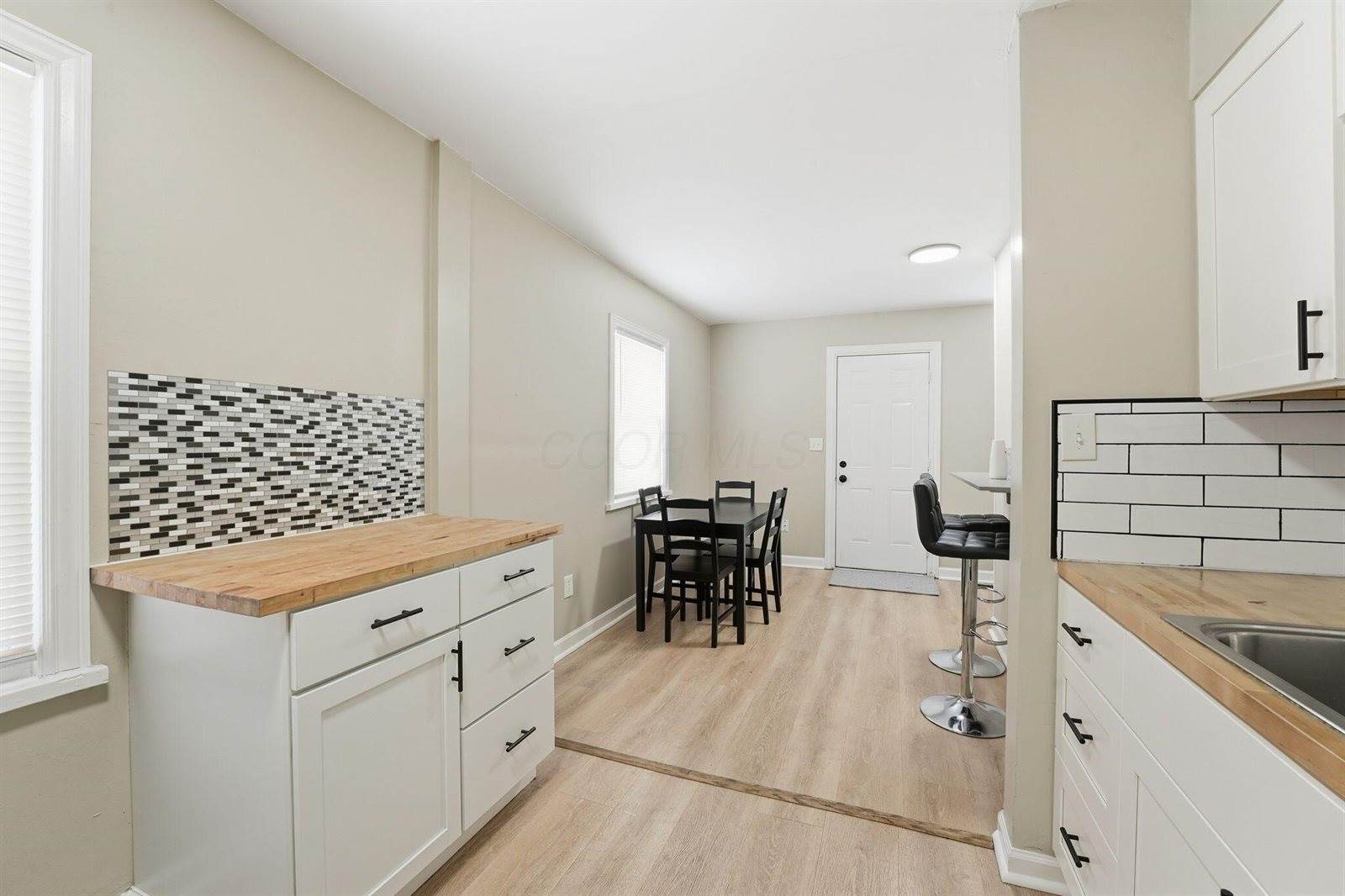 1533 East 26th Avenue, Columbus, OH 43211