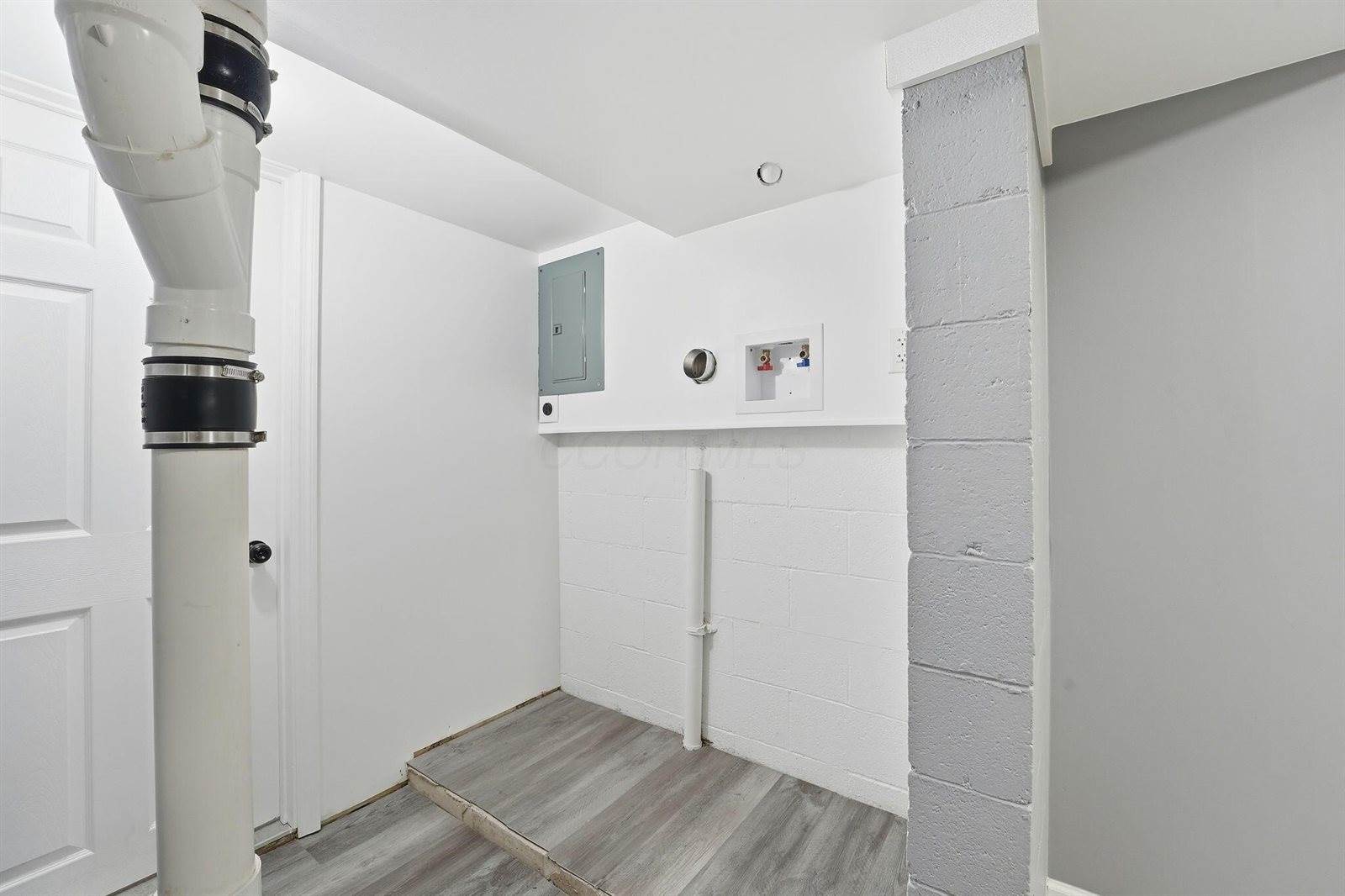 1533 East 26th Avenue, Columbus, OH 43211