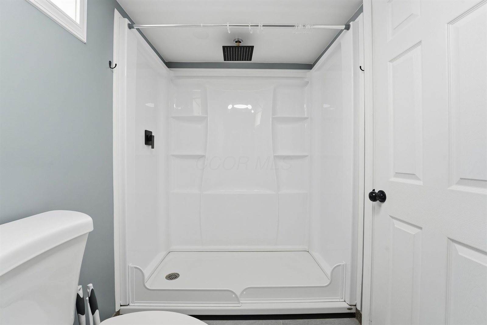 1533 East 26th Avenue, Columbus, OH 43211