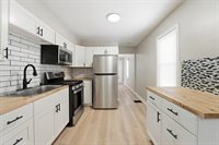 1533 East 26th Avenue, Columbus, OH 43211