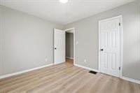 1533 East 26th Avenue, Columbus, OH 43211