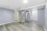 1533 East 26th Avenue, Columbus, OH 43211