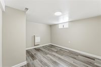 1533 East 26th Avenue, Columbus, OH 43211