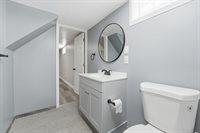 1533 East 26th Avenue, Columbus, OH 43211