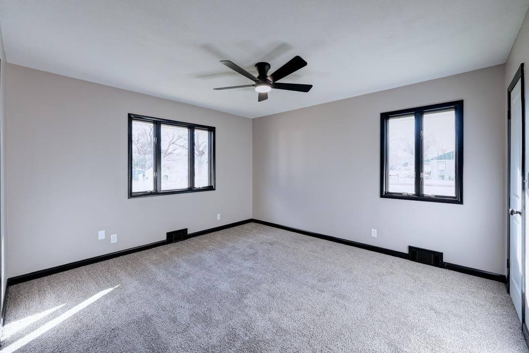 1719 Maris St, Winfield, KS 67156