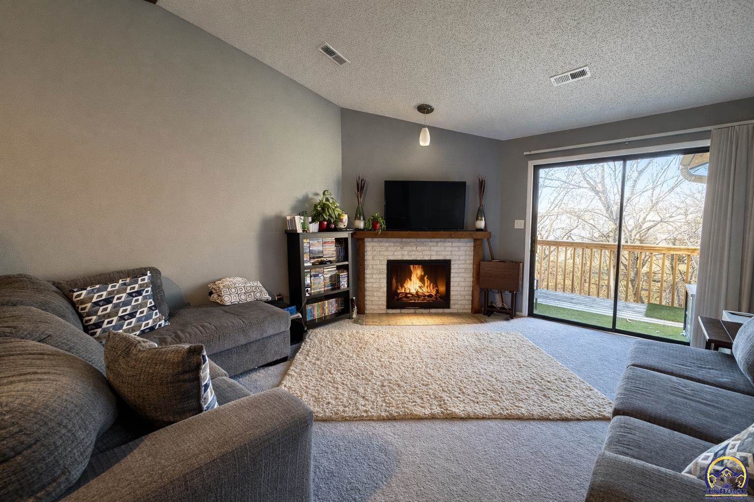 5725 SW 22nd Ter, Topeka, KS 66614