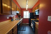 5725 SW 22nd Ter, Topeka, KS 66614