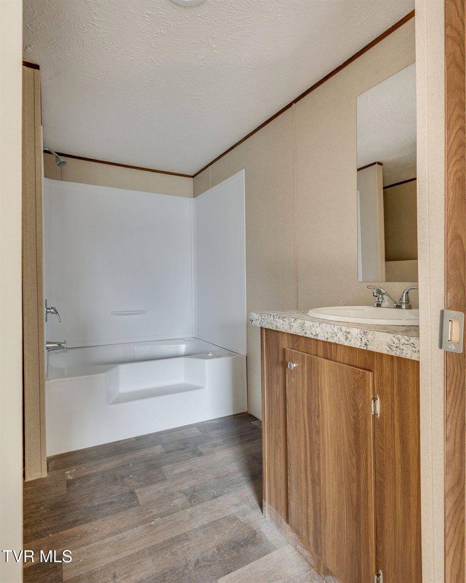 456 Meadow View Road, Bristol, TN 37620