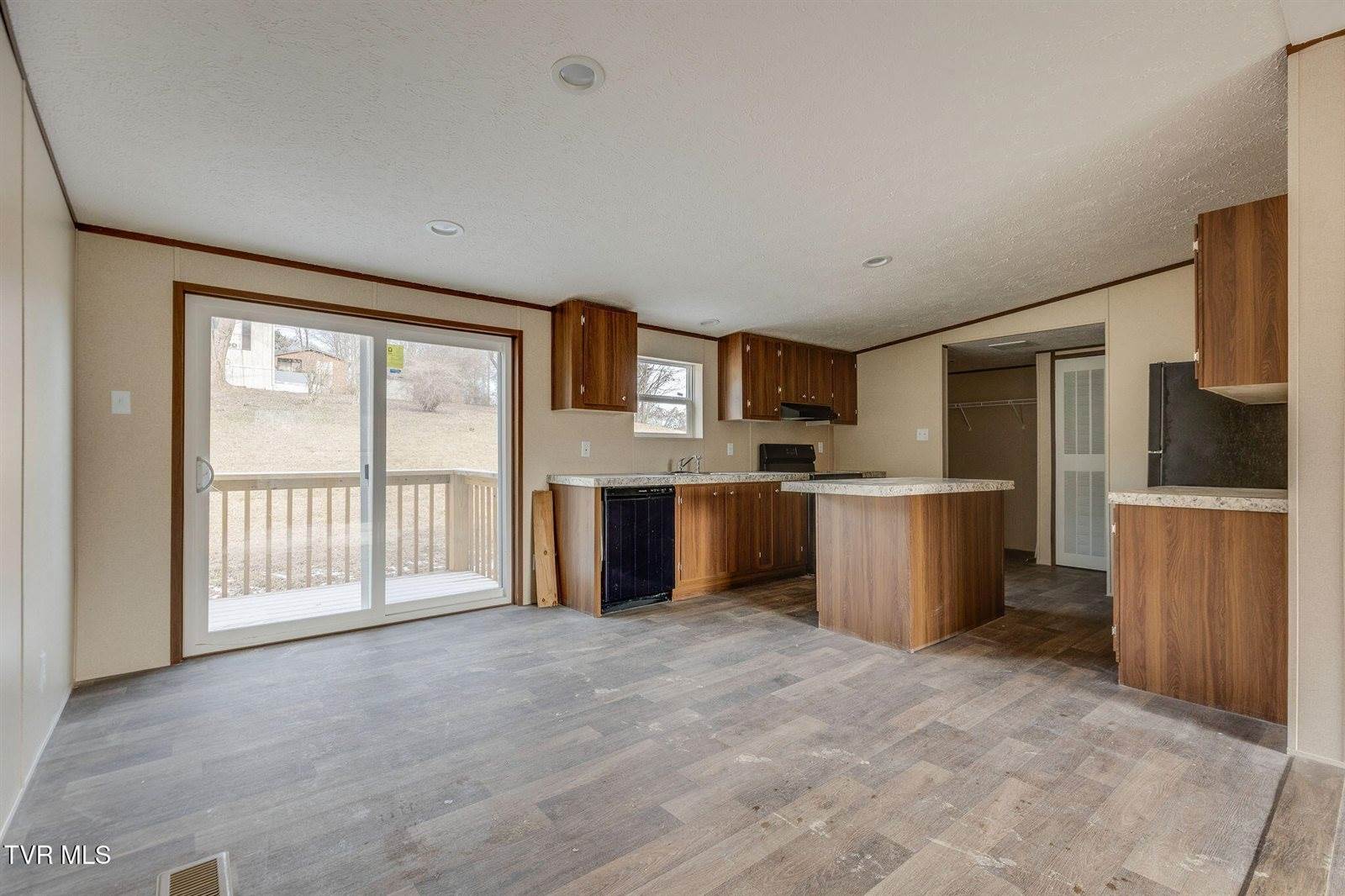 456 Meadow View Road, Bristol, TN 37620