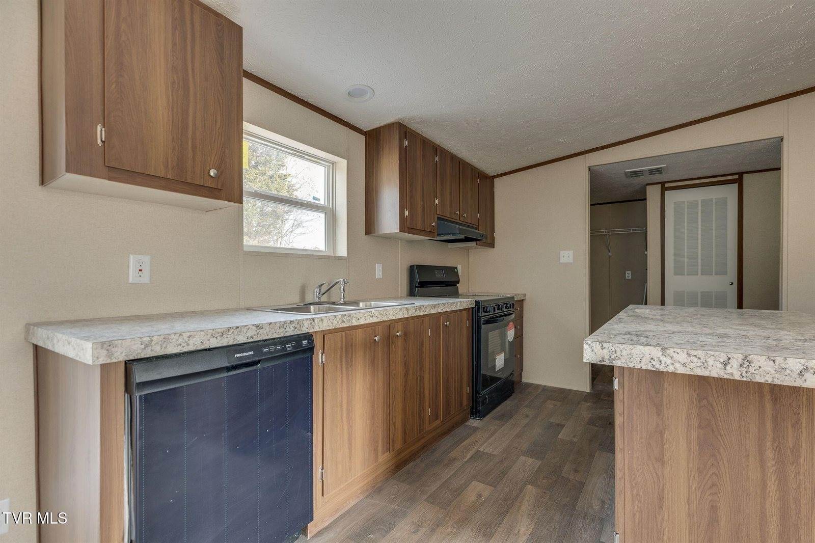 456 Meadow View Road, Bristol, TN 37620