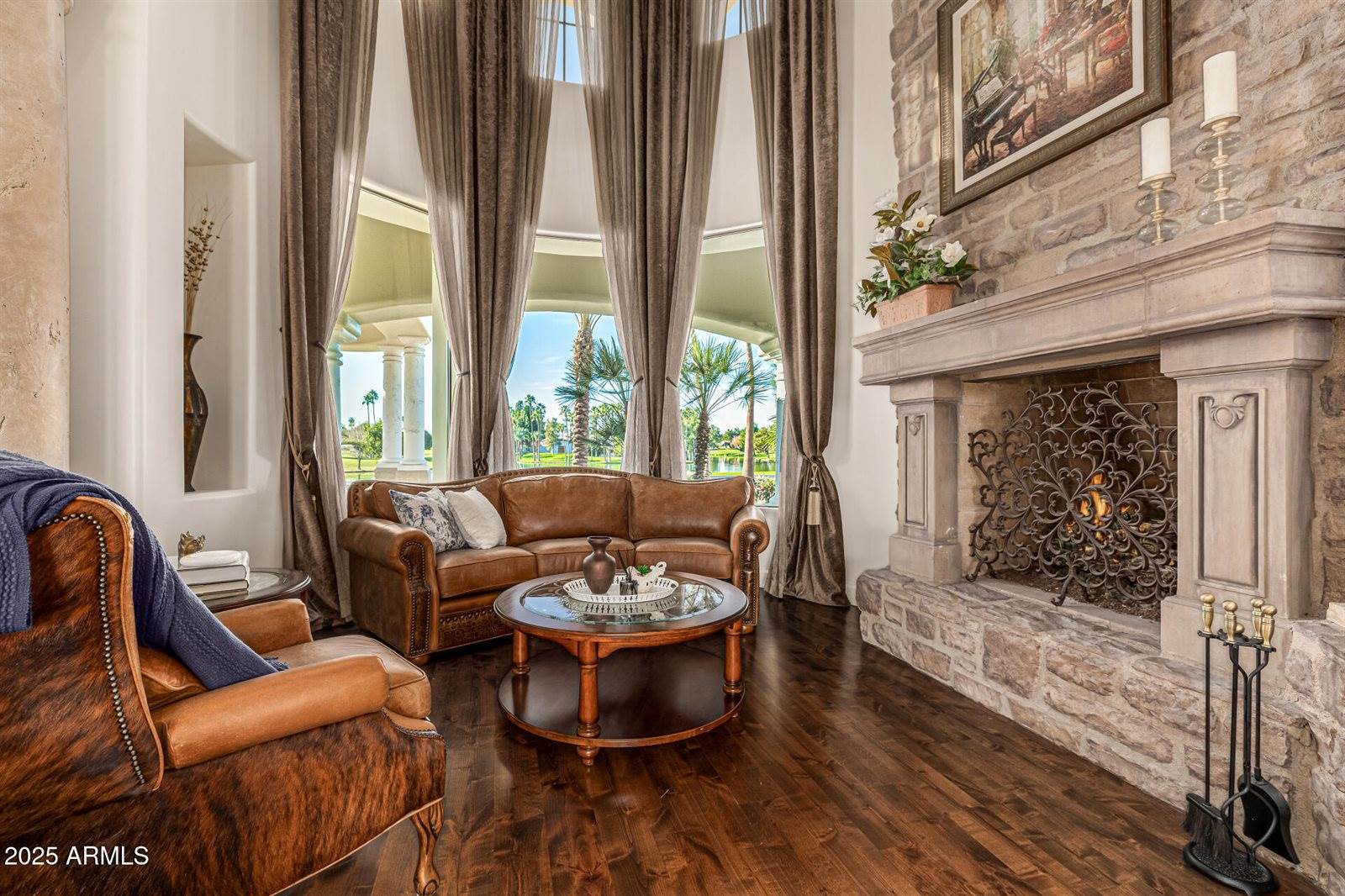 20 East Oakwood Hills Drive, Chandler, AZ 85248