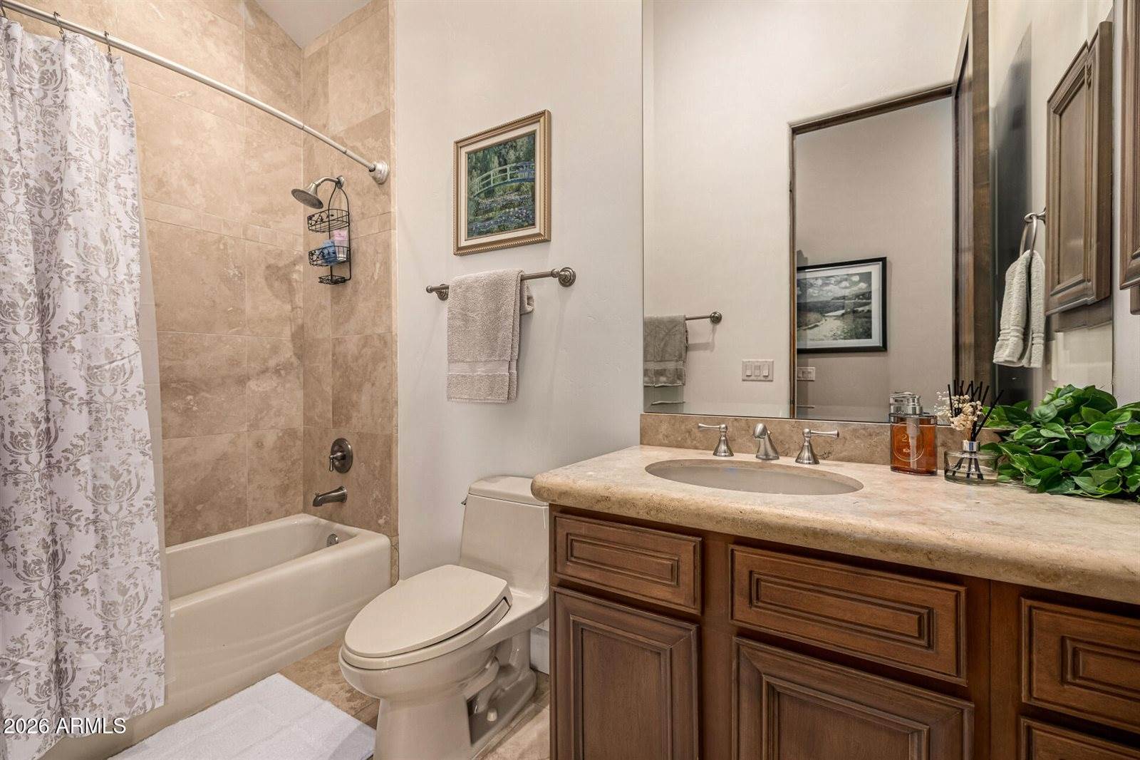 20 East Oakwood Hills Drive, Chandler, AZ 85248