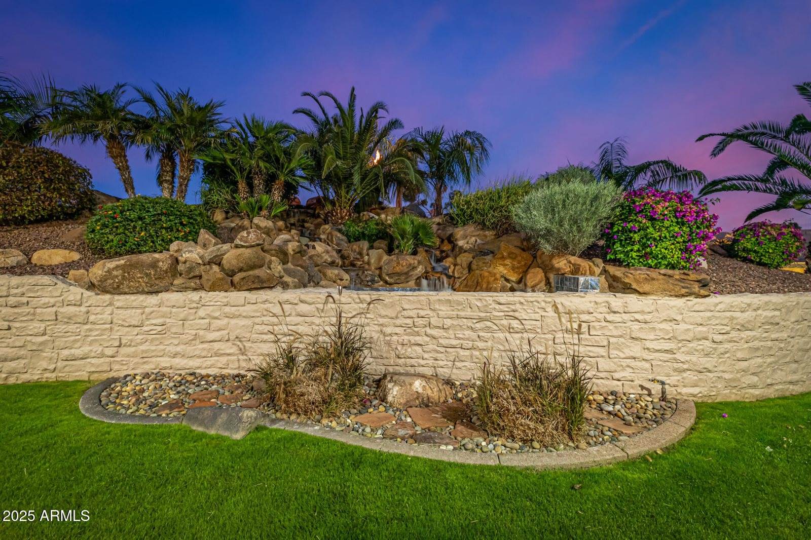 20 East Oakwood Hills Drive, Chandler, AZ 85248