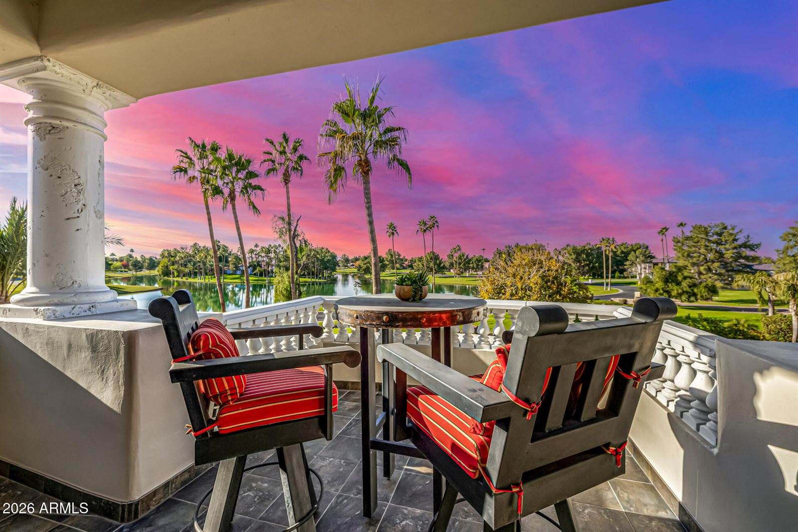 20 East Oakwood Hills Drive, Chandler, AZ 85248