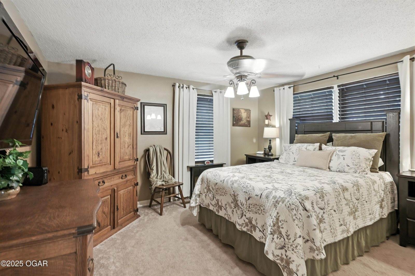 202 North Jefferson Street, Diamond, MO 64840