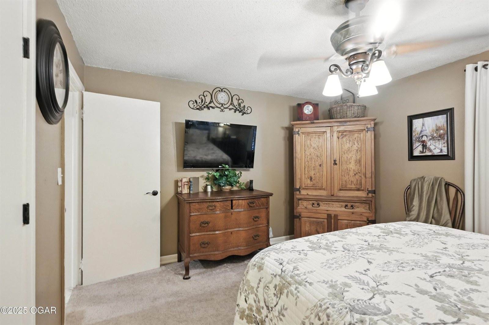 202 North Jefferson Street, Diamond, MO 64840