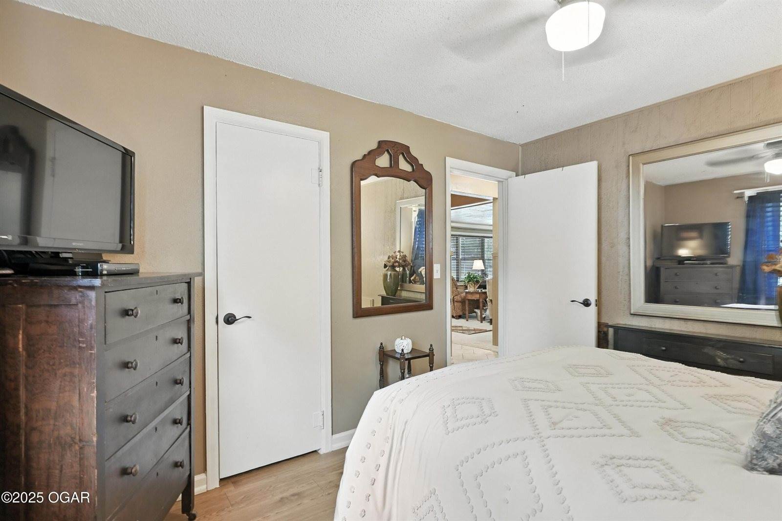 202 North Jefferson Street, Diamond, MO 64840