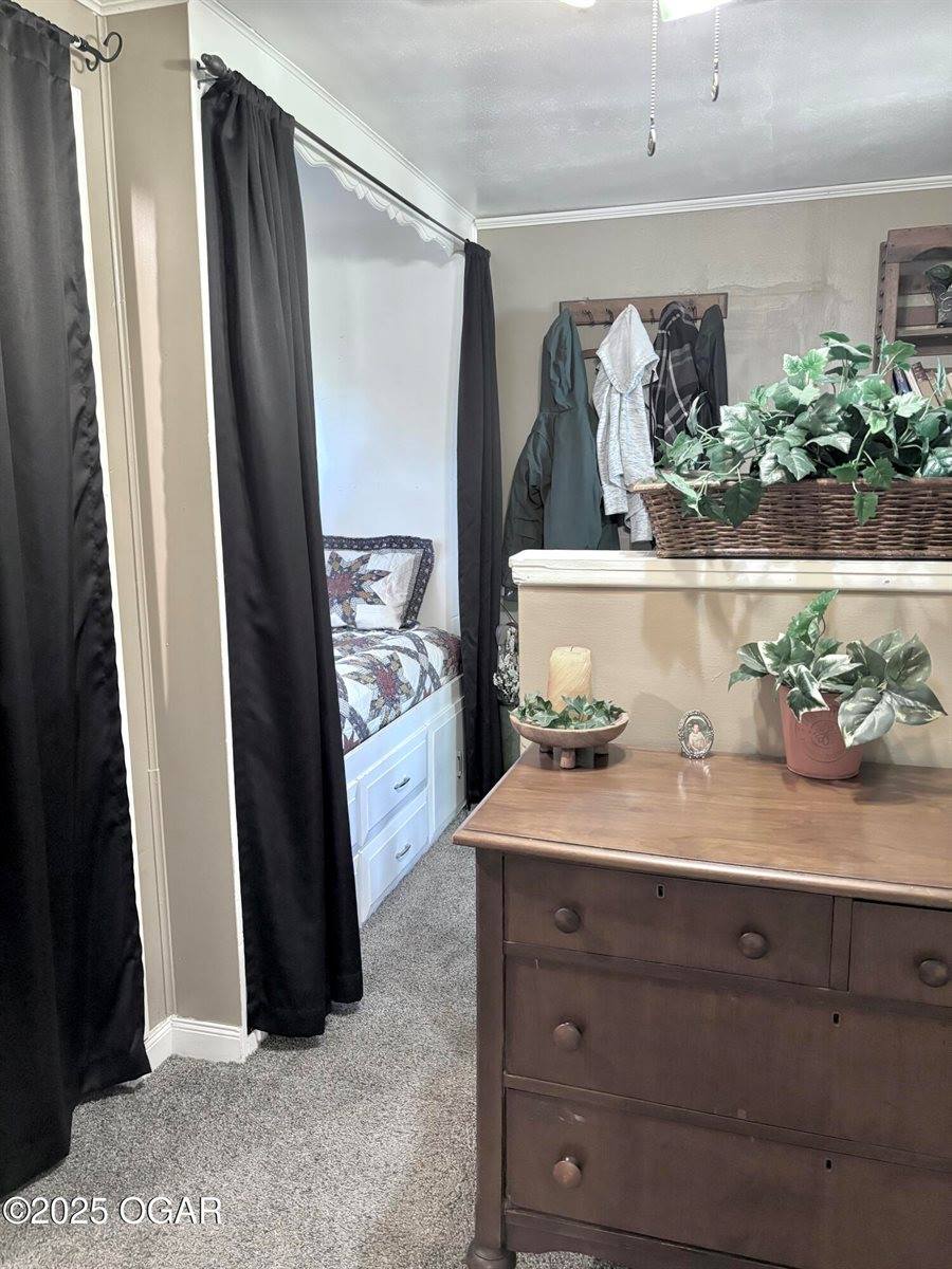 202 North Jefferson Street, Diamond, MO 64840