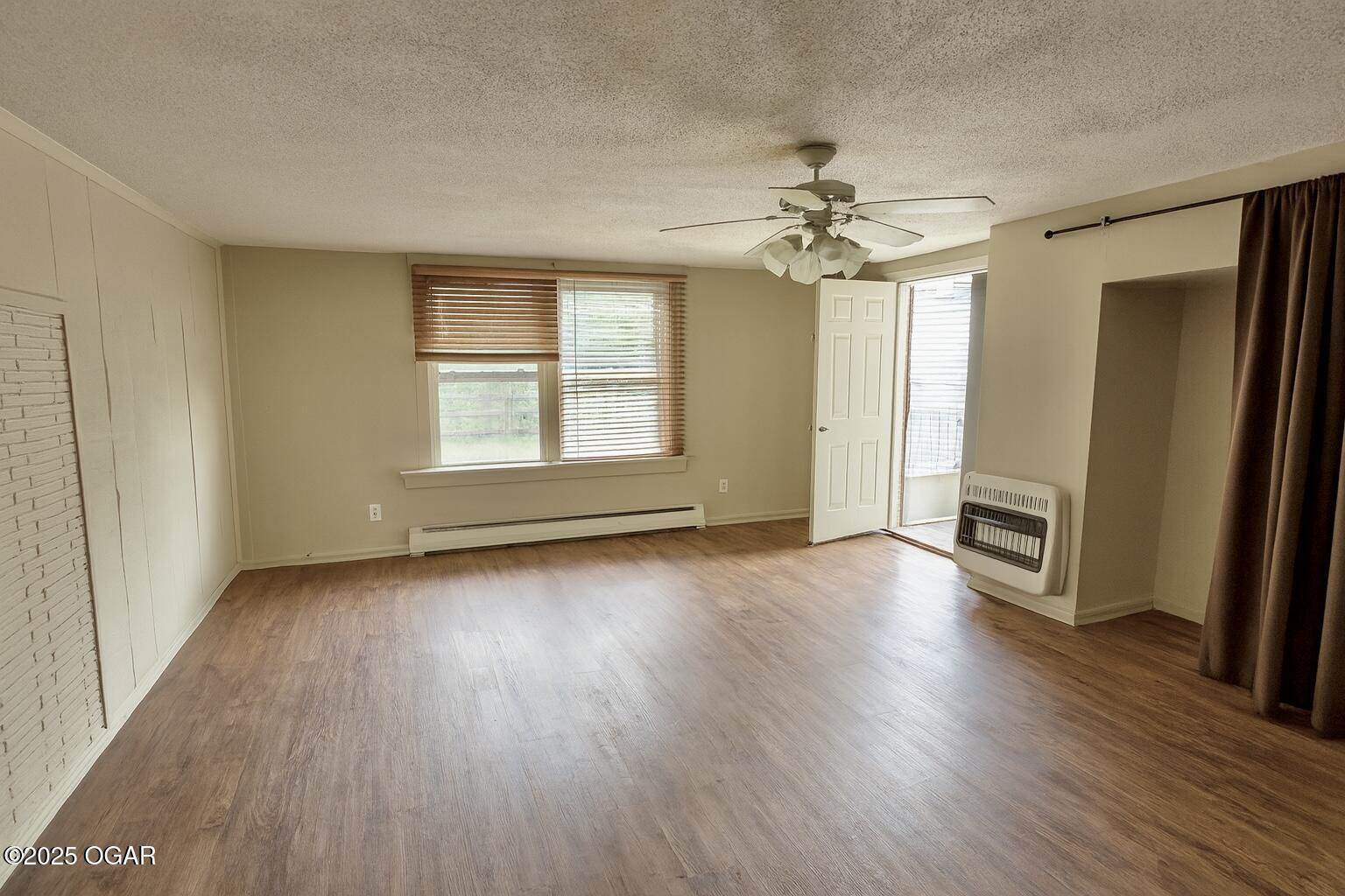 202 North Jefferson Street, Diamond, MO 64840