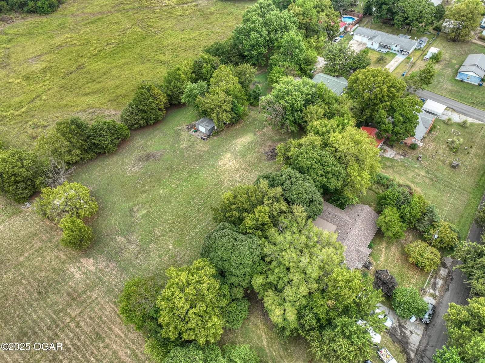 202 North Jefferson Street, Diamond, MO 64840